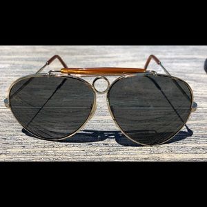 Aviator Style Goldtone Vintage Sun Glasses